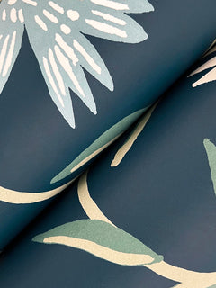 RF7435-peel-and-stick-wallpaper-detail-closeup