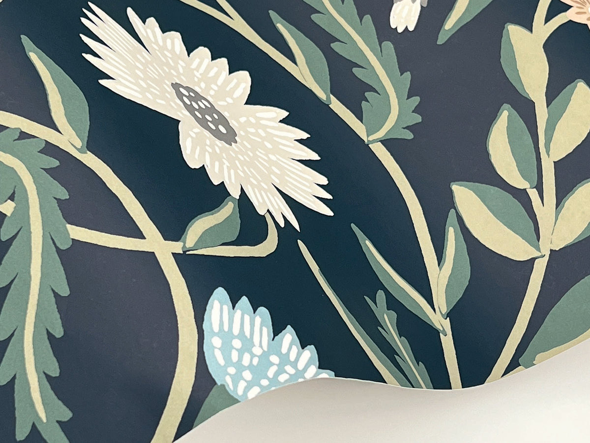RF7435-peel-and-stick-wallpaper-detail-closeup-2