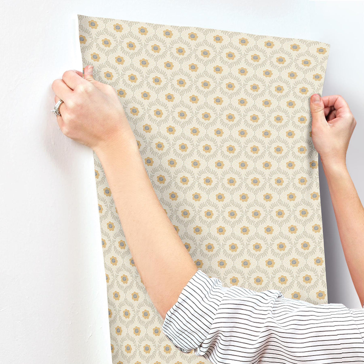 RF7443-peel-and-stick-wallpaper-stick-application-step