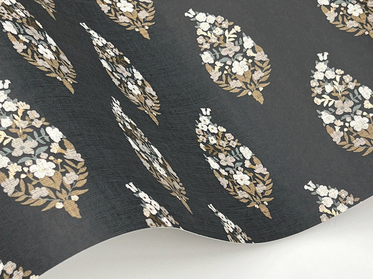 RF7472-peel-and-stick-wallpaper-detail-closeup-2