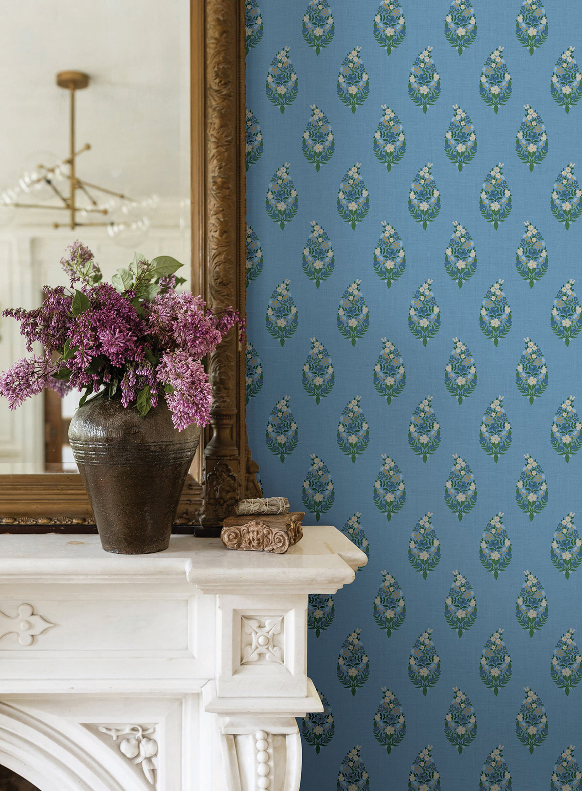 RF7473-peel-and-stick-wallpaper-room-scene