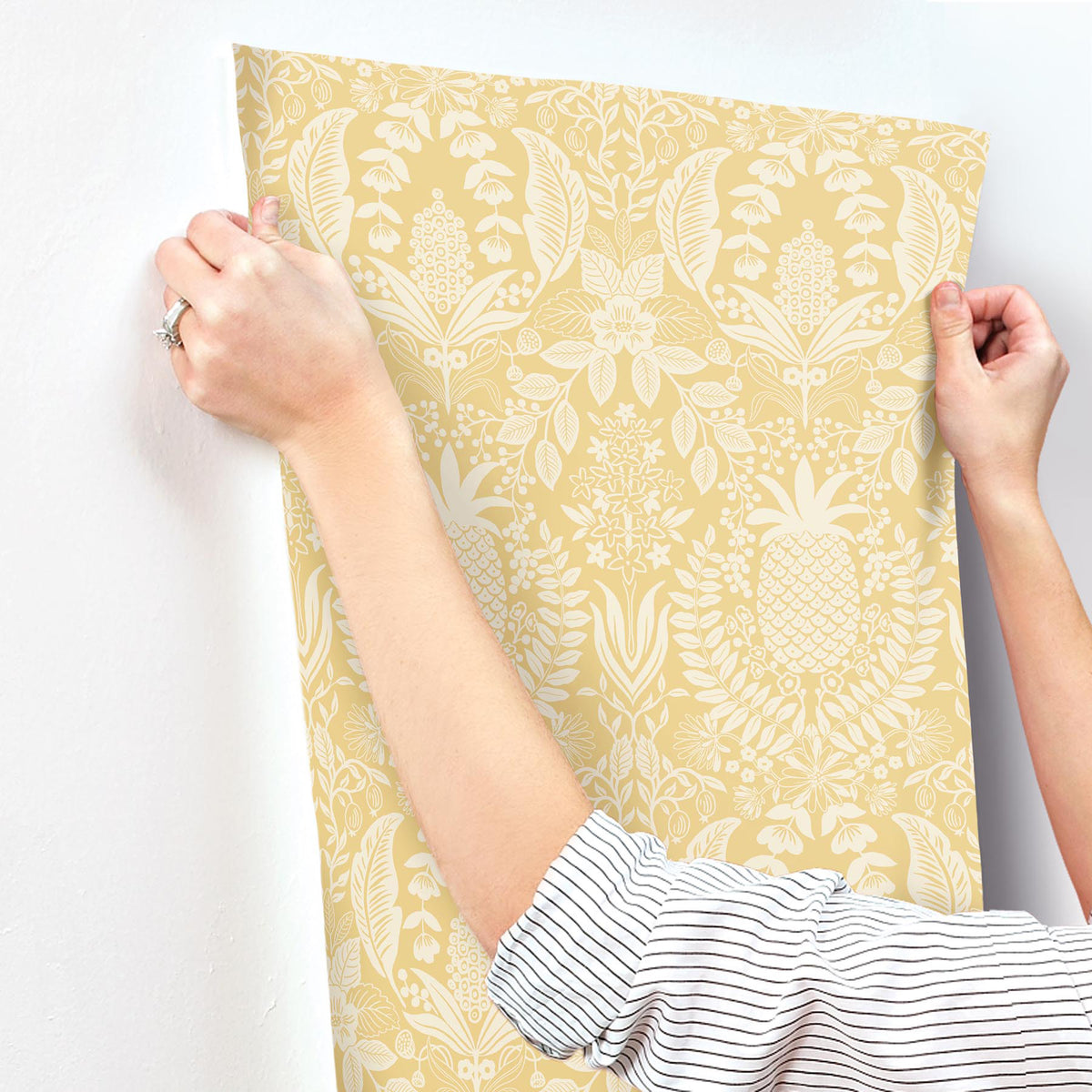 RF7481-peel-and-stick-wallpaper-stick-application-step