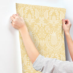 RF7481-peel-and-stick-wallpaper-stick-application-step