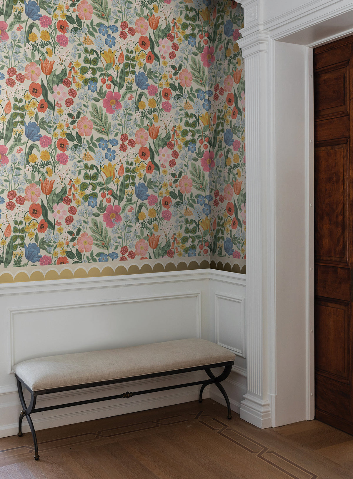 RF7492-peel-and-stick-wallpaper-room-scene