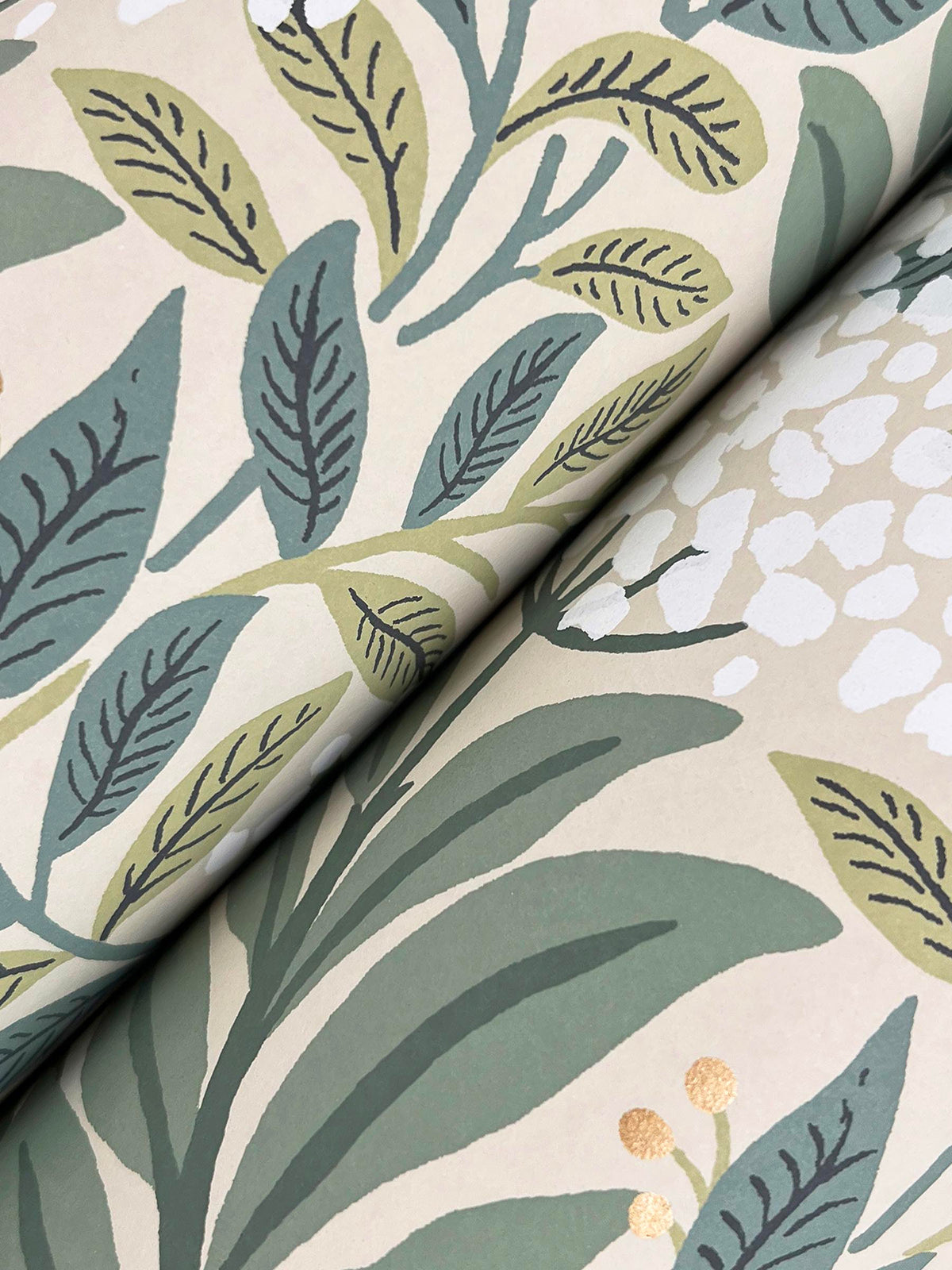 RF7502-peel-and-stick-wallpaper-detail-closeup