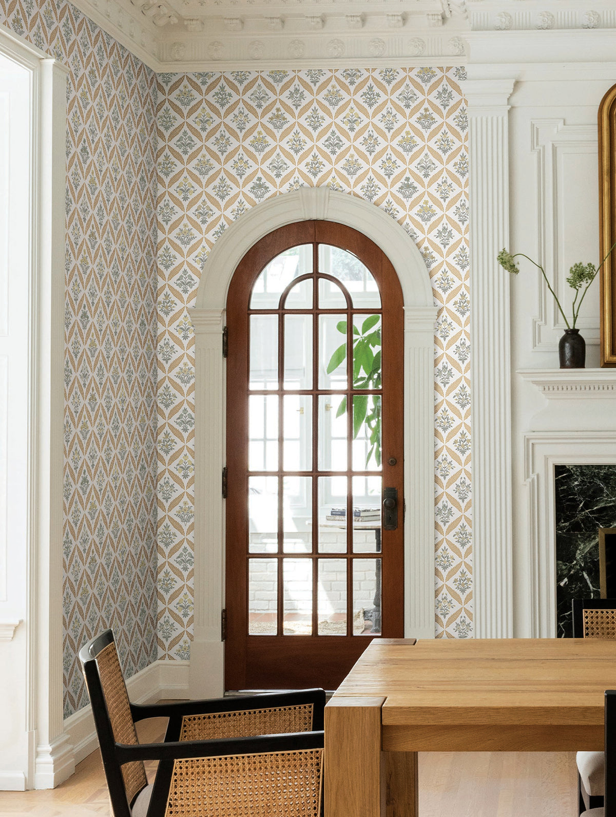 RF7511-peel-and-stick-wallpaper-room-scene