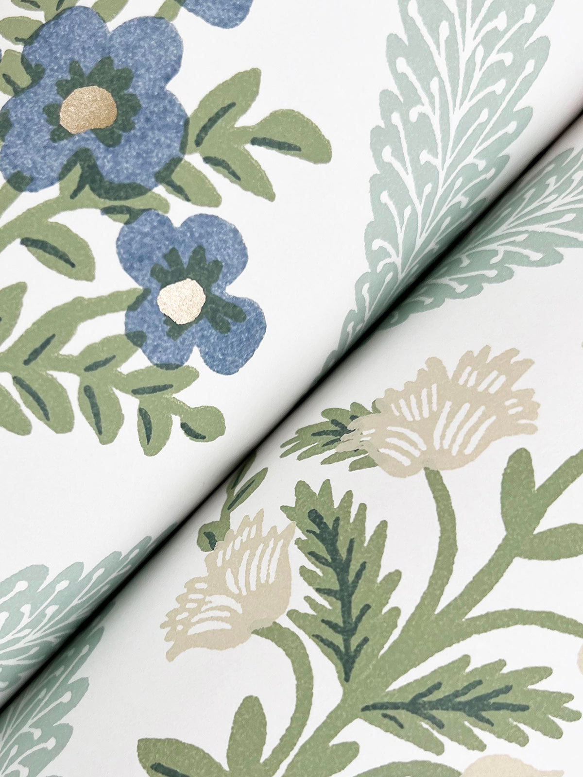 RF7512-peel-and-stick-wallpaper-detail-closeup