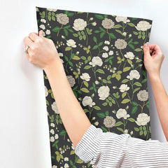 RF7542-peel-and-stick-wallpaper-stick-application-step