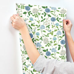 RF7543-peel-and-stick-wallpaper-stick-application-step