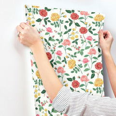 RF7546-peel-and-stick-wallpaper-stick-application-step