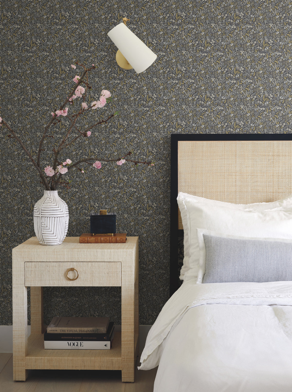 RI5125-peel-and-stick-wallpaper-room-scene