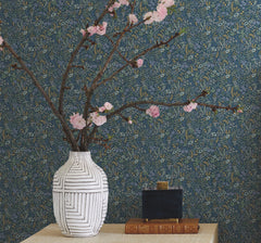 RI5126-peel-and-stick-wallpaper-room-scene-detail-closeup