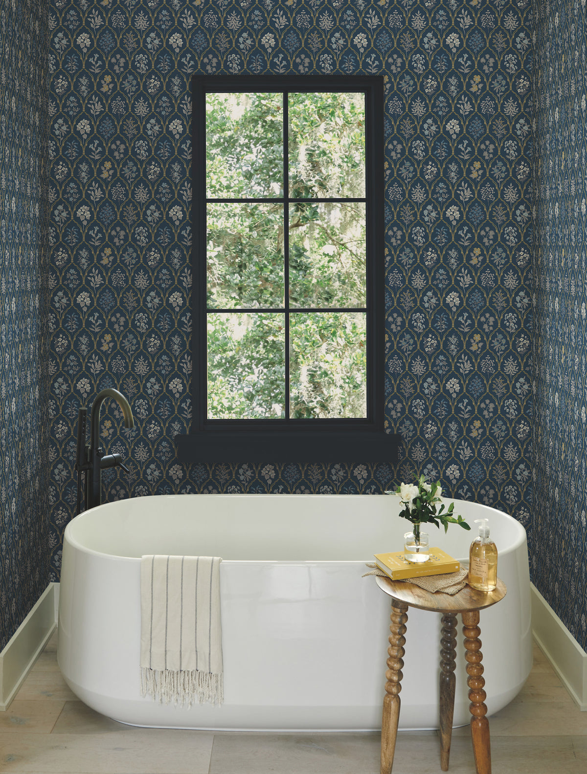RI5131-peel-and-stick-wallpaper-room-scene