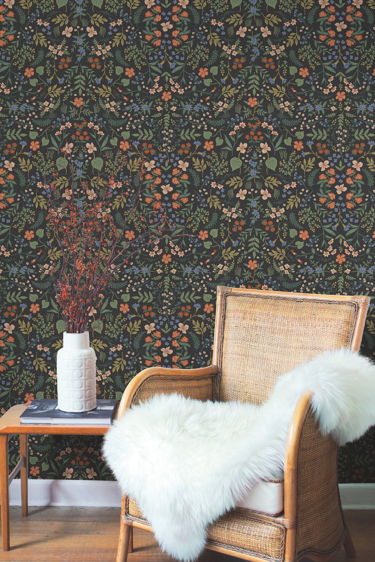 RI5158-peel-and-stick-wallpaper-room-scene-detail-closeup