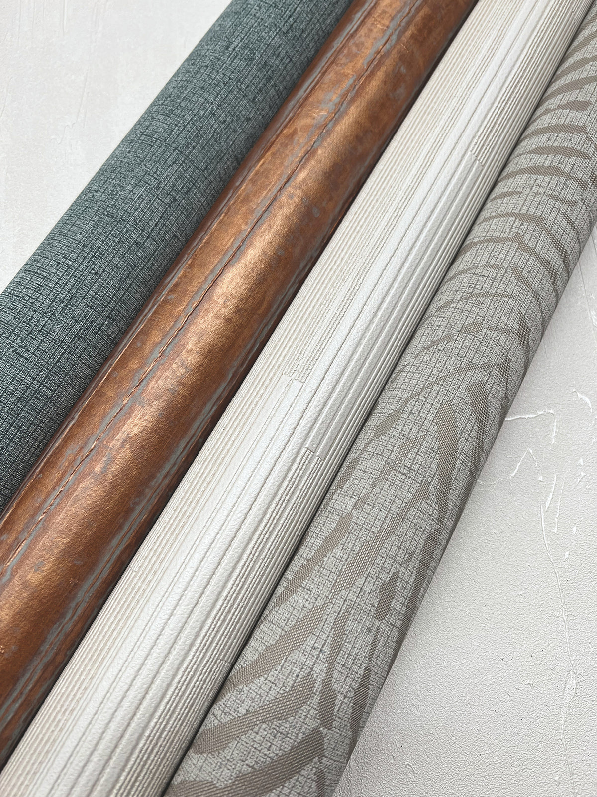 RRD7630N-peel-and-stick-wallpaper-detail-closeup-6