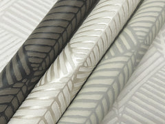 RRD7661N-peel-and-stick-wallpaper-detail-closeup