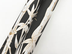 RT7834-peel-and-stick-wallpaper-detail-closeup