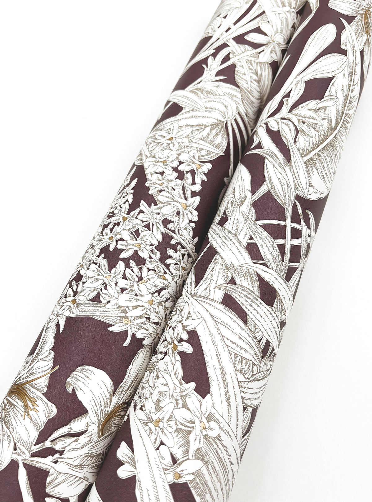 RT7881-peel-and-stick-wallpaper-detail-closeup-2