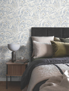 RT7884-peel-and-stick-wallpaper-room-scene-detail-closeup