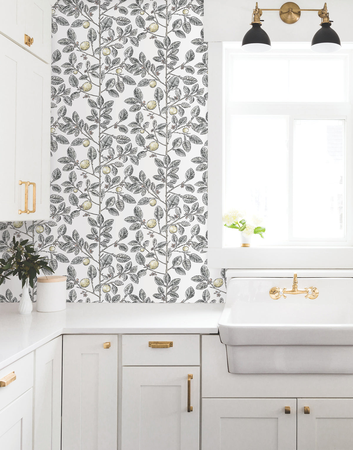 RT7912-peel-and-stick-wallpaper-room-scene