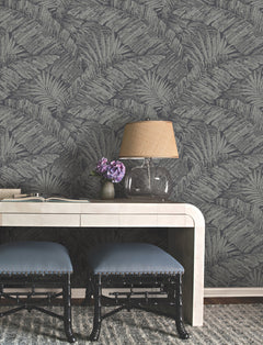 RT7923-peel-and-stick-wallpaper-room-scene-detail-closeup