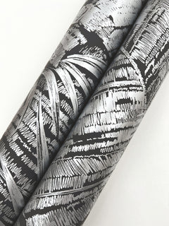 RT7923-peel-and-stick-wallpaper-detail-closeup