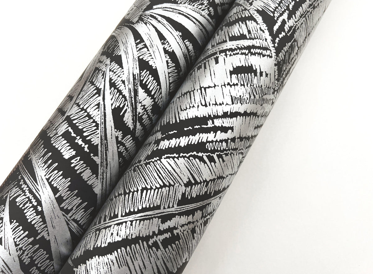 RT7923-peel-and-stick-wallpaper-detail-closeup-2