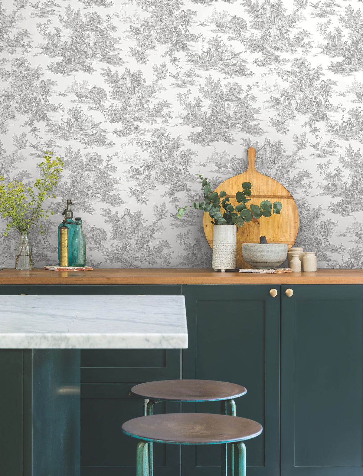 RT7940-peel-and-stick-wallpaper-room-scene-detail-closeup