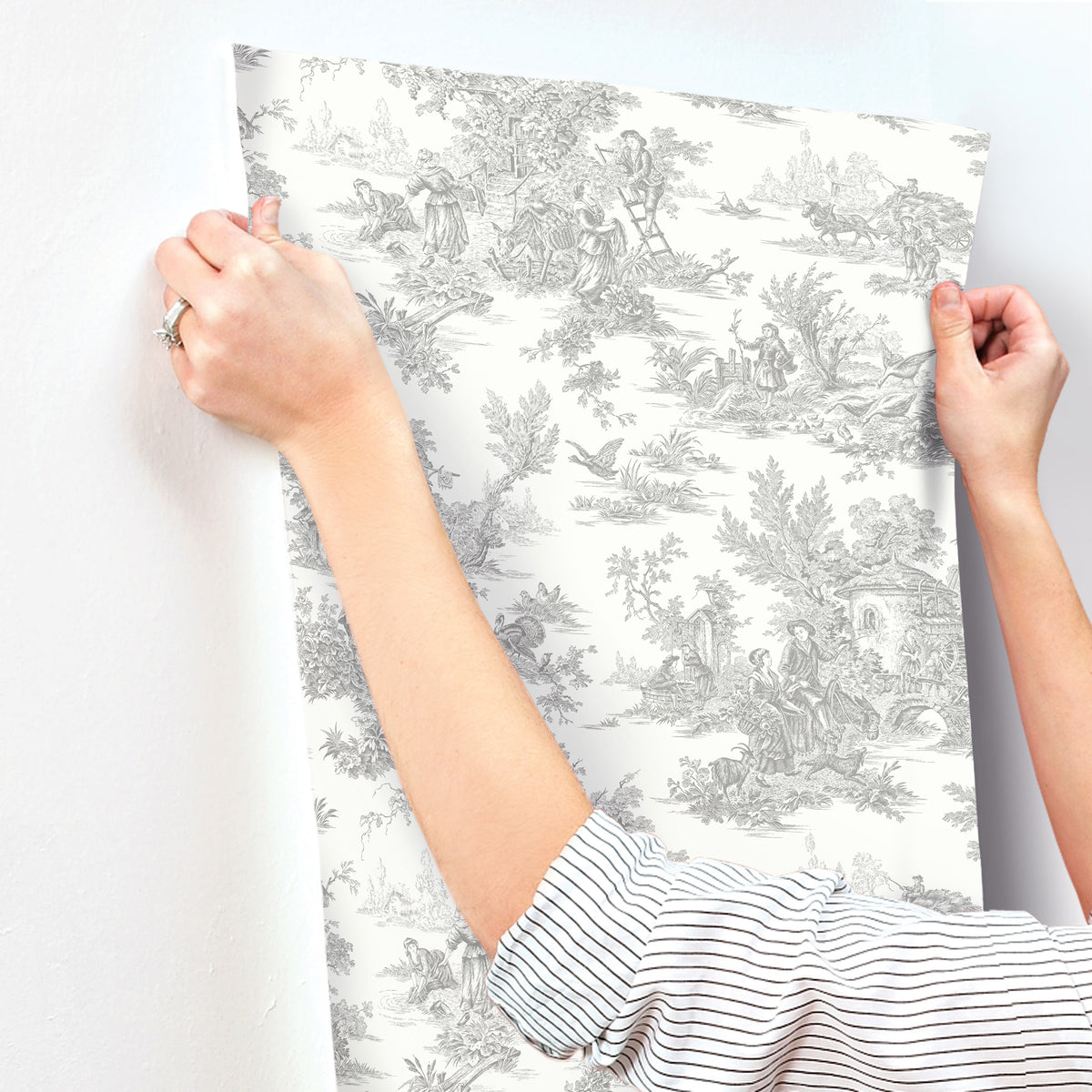 RT7940-peel-and-stick-wallpaper-stick-application-step