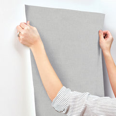 SI24953-peel-and-stick-wallpaper-stick-application-step
