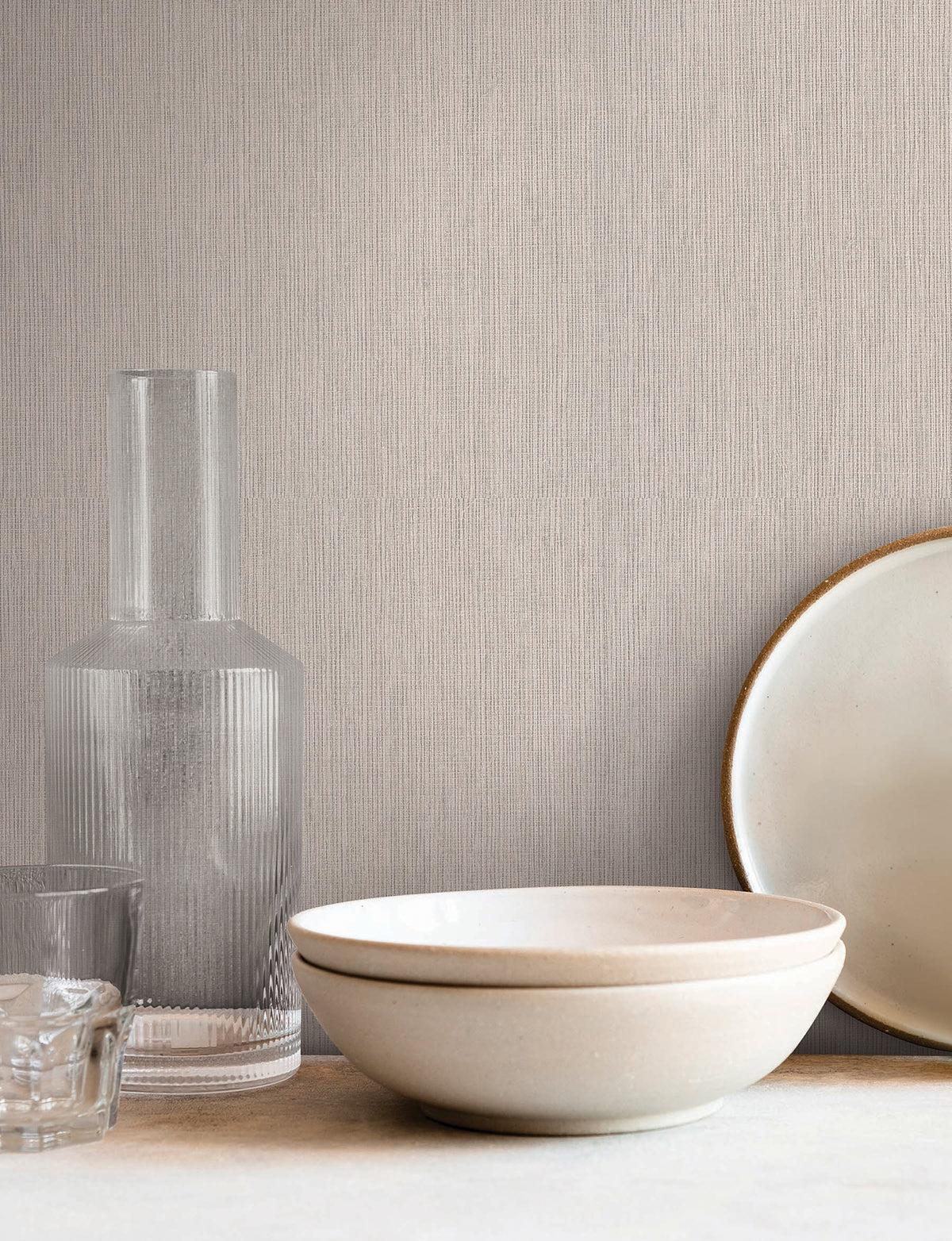 SI25773-peel-and-stick-wallpaper-room-scene-detail-closeup
