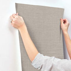 SI25871-peel-and-stick-wallpaper-stick-application-step