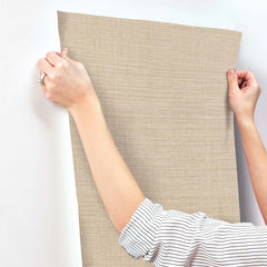 SI25872-peel-and-stick-wallpaper-stick-application-step