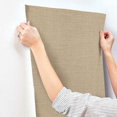 SI25876-peel-and-stick-wallpaper-stick-application-step