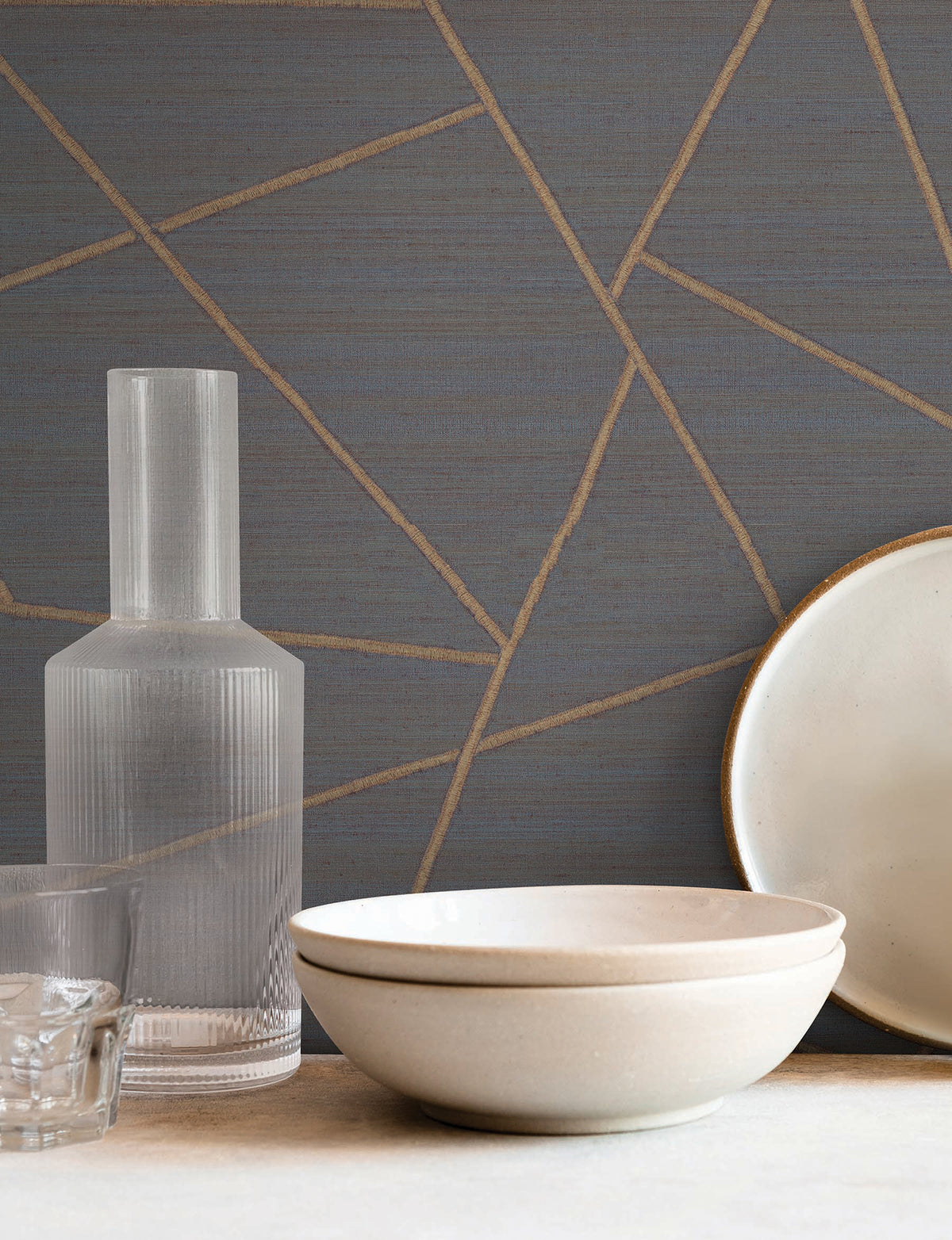 SI6820-peel-and-stick-wallpaper-room-scene-detail-closeup