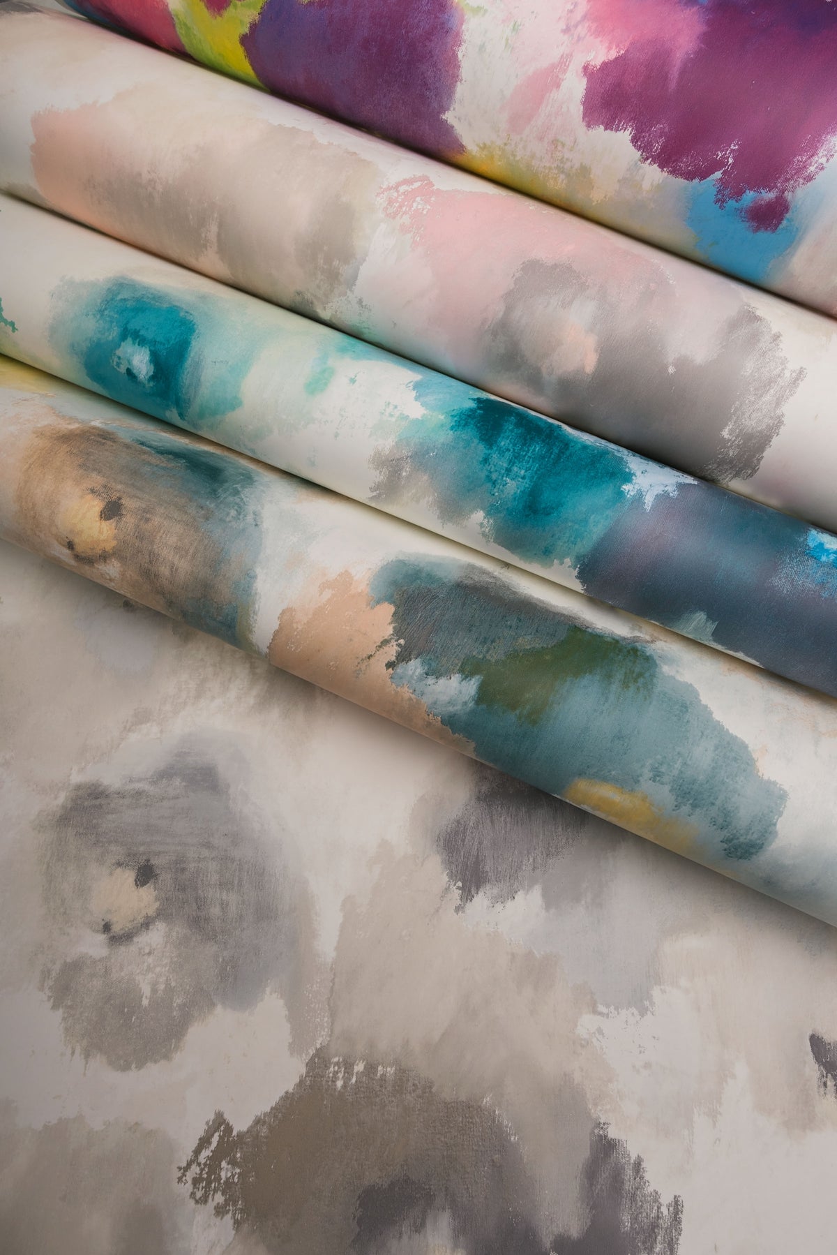 UC3822-peel-and-stick-wallpaper-detail-closeup