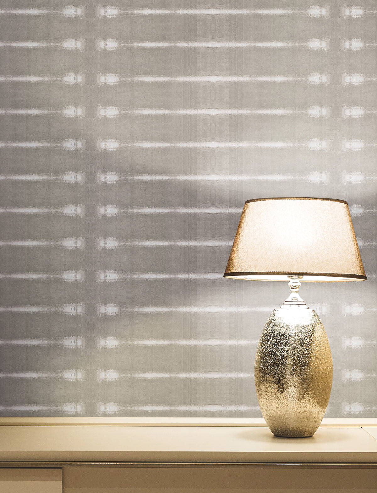 UD2517N-peel-and-stick-wallpaper-room-scene-detail-closeup