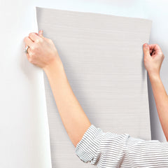 UD2524N-peel-and-stick-wallpaper-stick-application-step