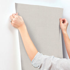 UD2553N-peel-and-stick-wallpaper-stick-application-step