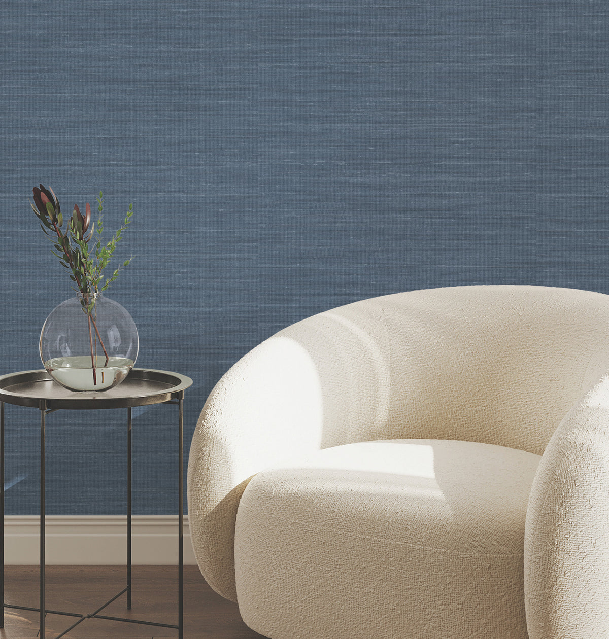 UW1003N-peel-and-stick-wallpaper-room-scene-detail-closeup