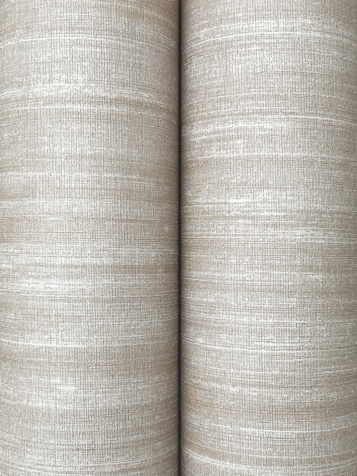 UW1008N-peel-and-stick-wallpaper-detail-closeup