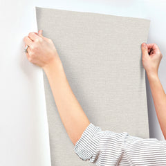UW1013N-peel-and-stick-wallpaper-stick-application-step