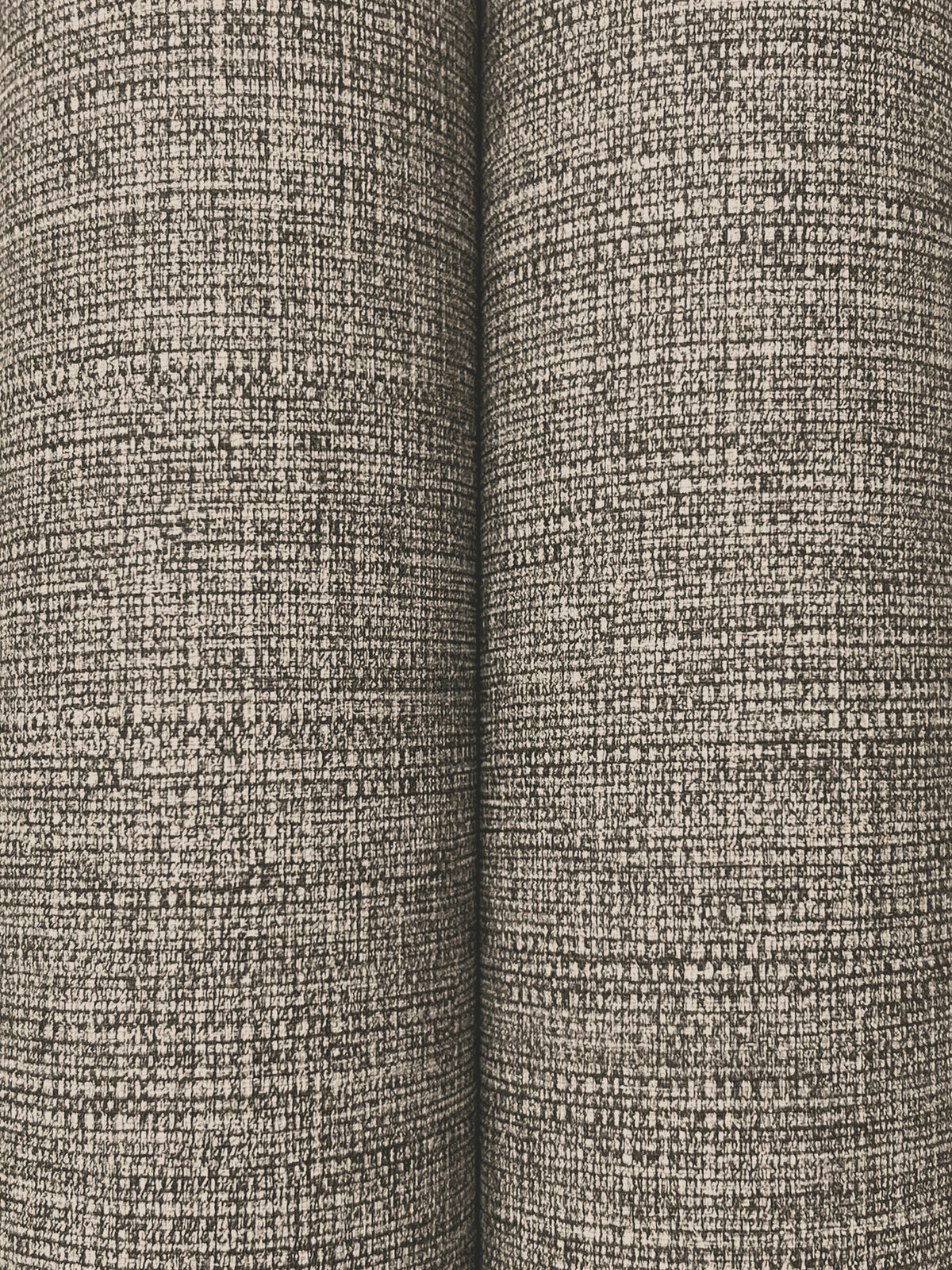 UW1020N-peel-and-stick-wallpaper-detail-closeup