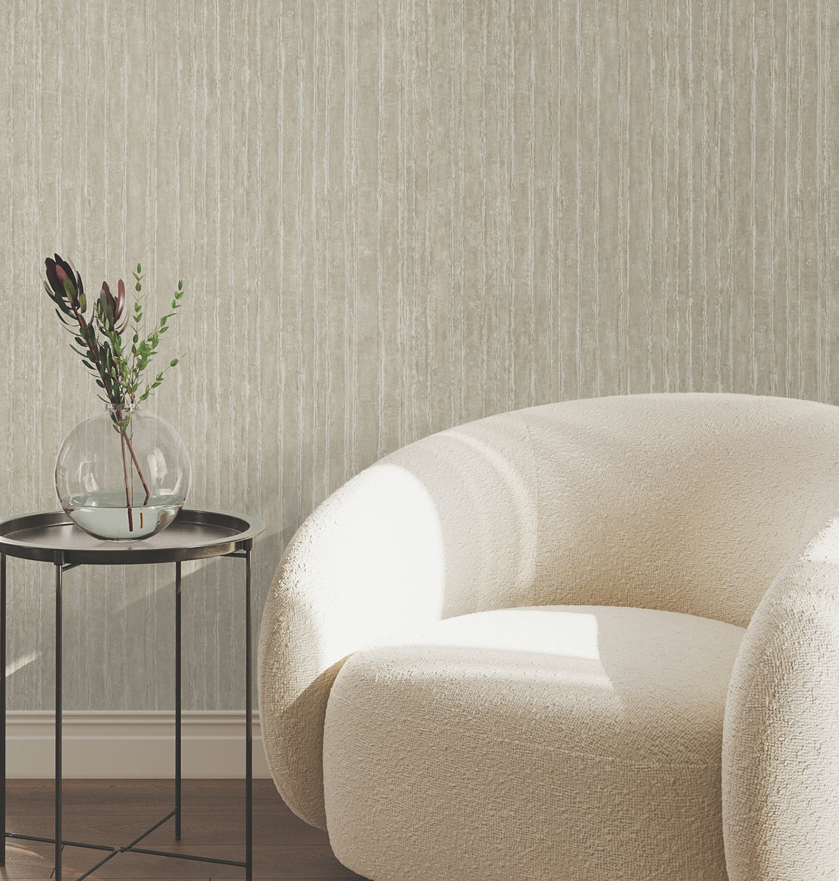 UW1025N-peel-and-stick-wallpaper-room-scene-detail-closeup