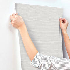 UW1038N-peel-and-stick-wallpaper-stick-application-step