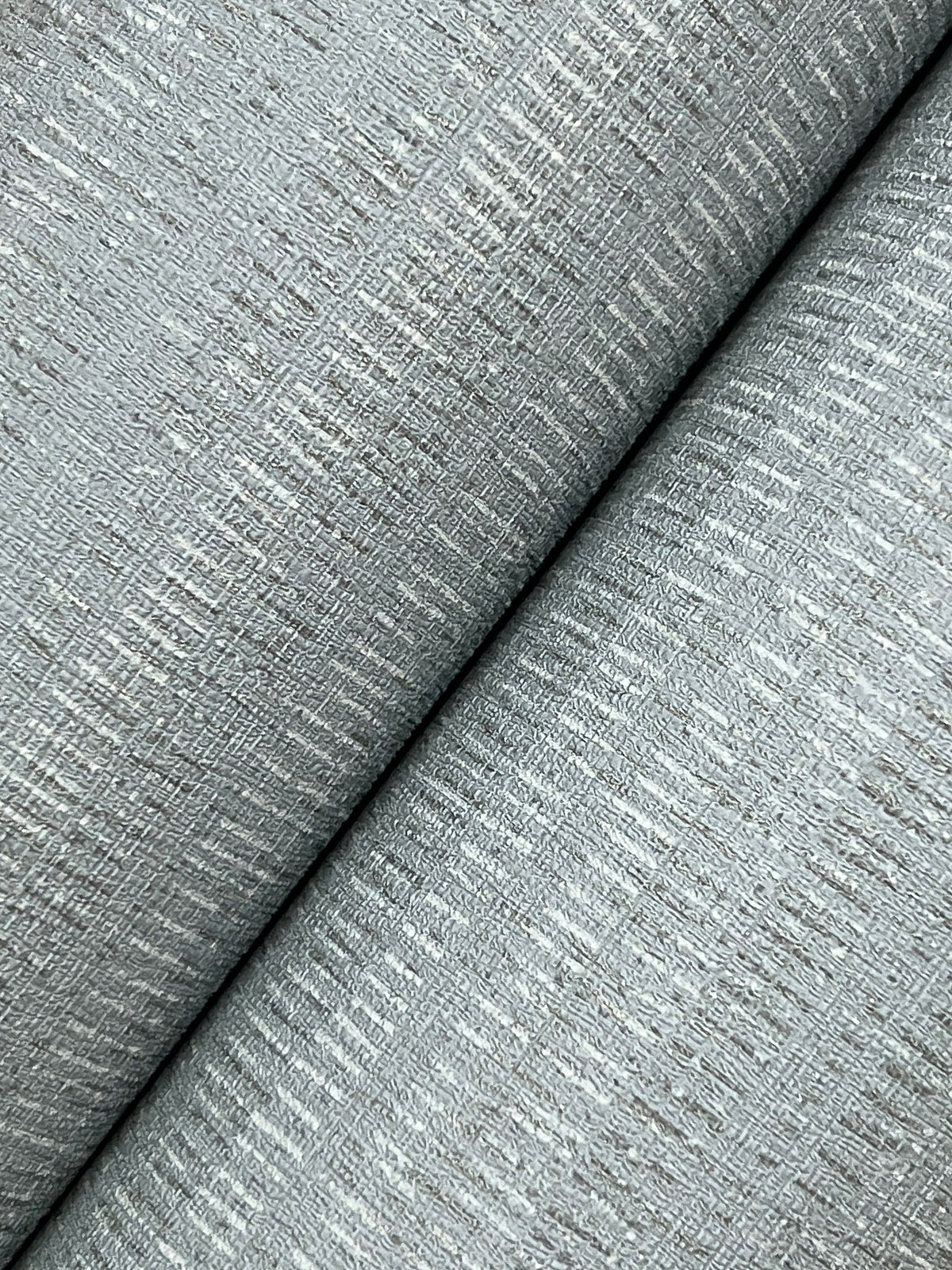 UW1091N-peel-and-stick-wallpaper-detail-closeup