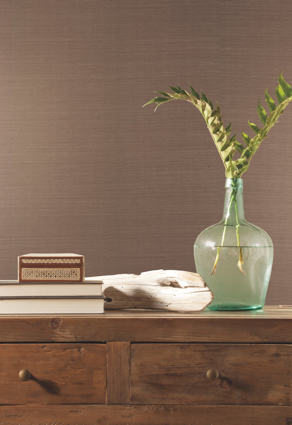 VG4403-peel-and-stick-wallpaper-room-scene-detail-closeup