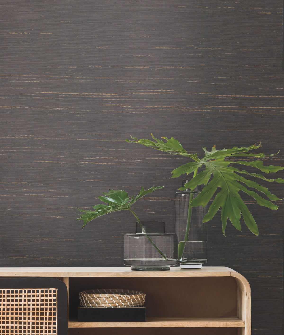 VG4415-peel-and-stick-wallpaper-room-scene-4
