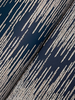 VR1503-peel-and-stick-wallpaper-detail-closeup