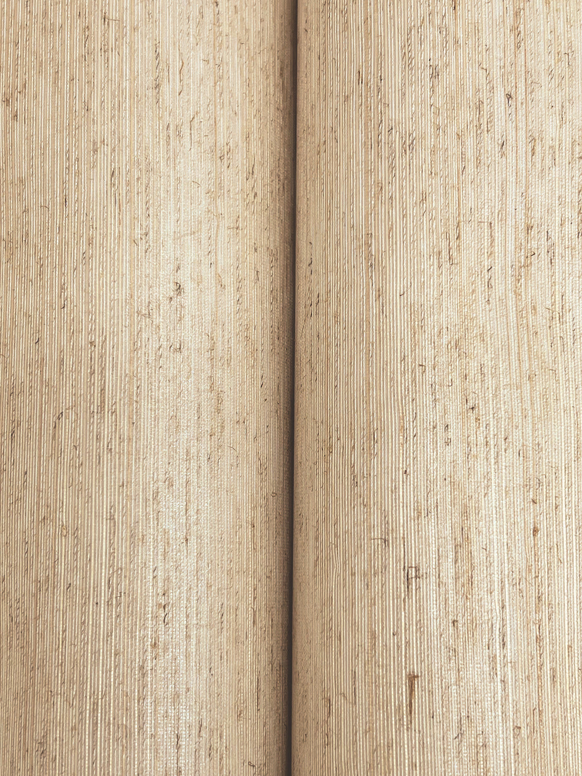YGL7052-peel-and-stick-wallpaper-detail-closeup